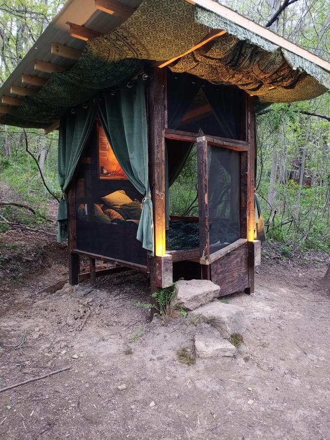 Lost River Hostel Френч Лик Екстериор снимка